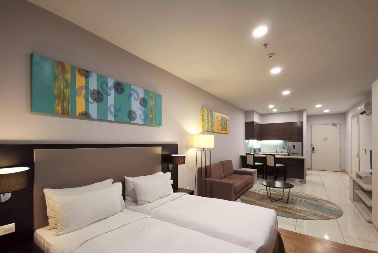 Trinidad Suites Johor, Trademark Collection By Wyndham Нусаджая Екстериор снимка