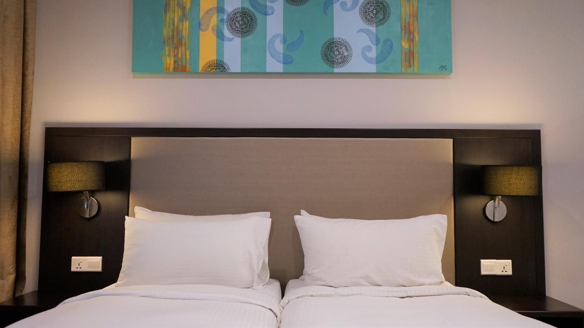 Trinidad Suites Johor, Trademark Collection By Wyndham Нусаджая Екстериор снимка